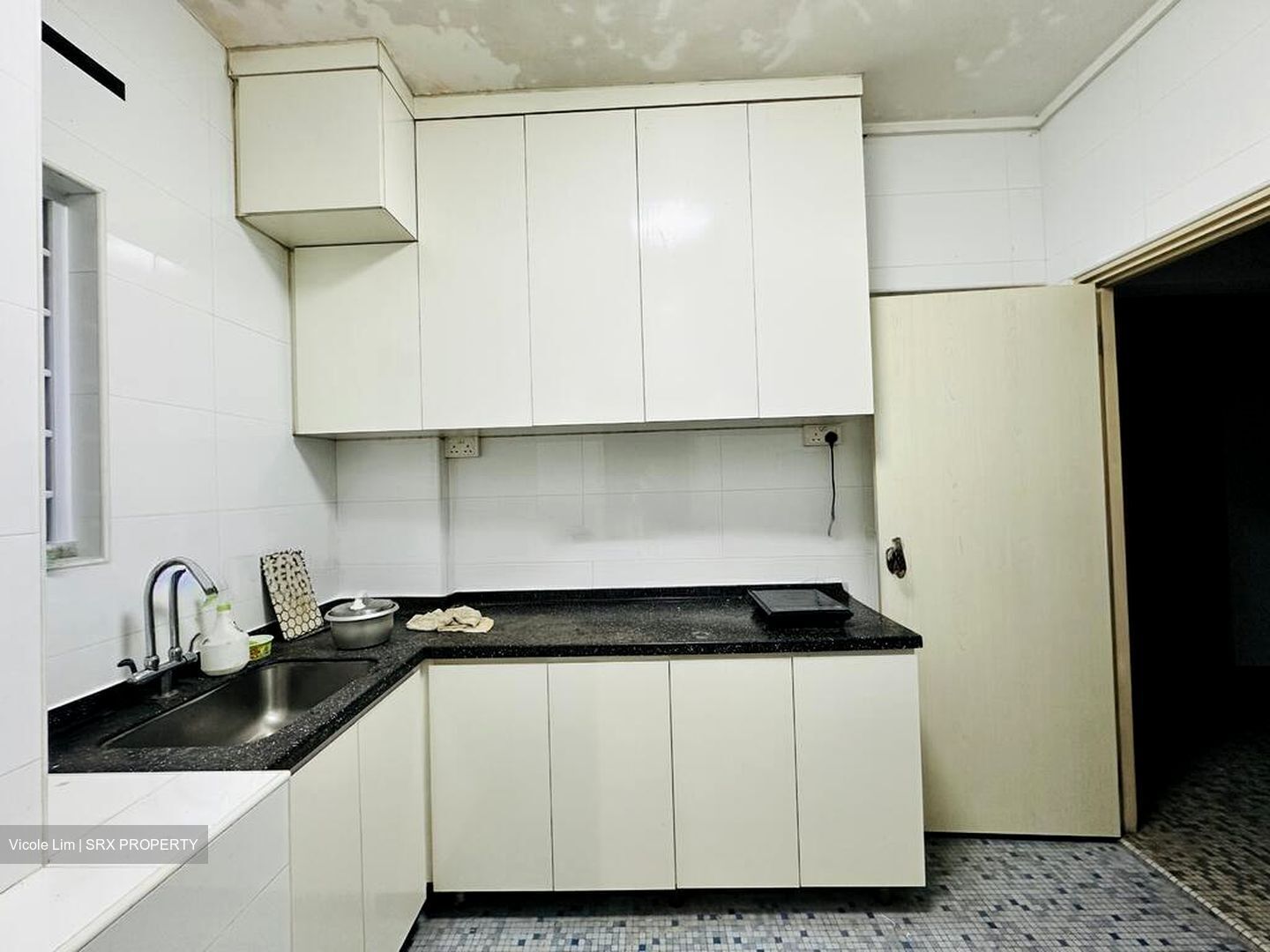 Hollywood Apartments (D9), Apartment #504596811